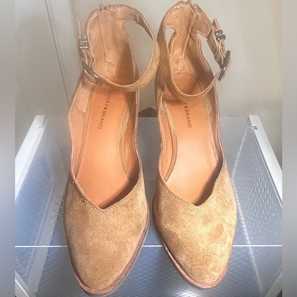 Lucky Brand Tan Suede Ankle Strap Women's Shoes - Picture 2 of 9